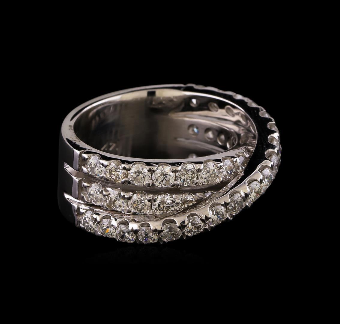 14KT White Gold 2.74 ctw Diamond Ring