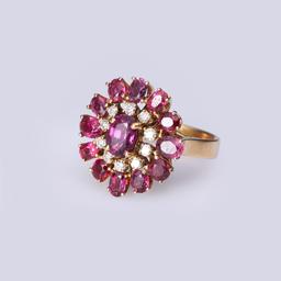 Vintage 14K Yellow Gold Ruby & Diamond Cluster Ring