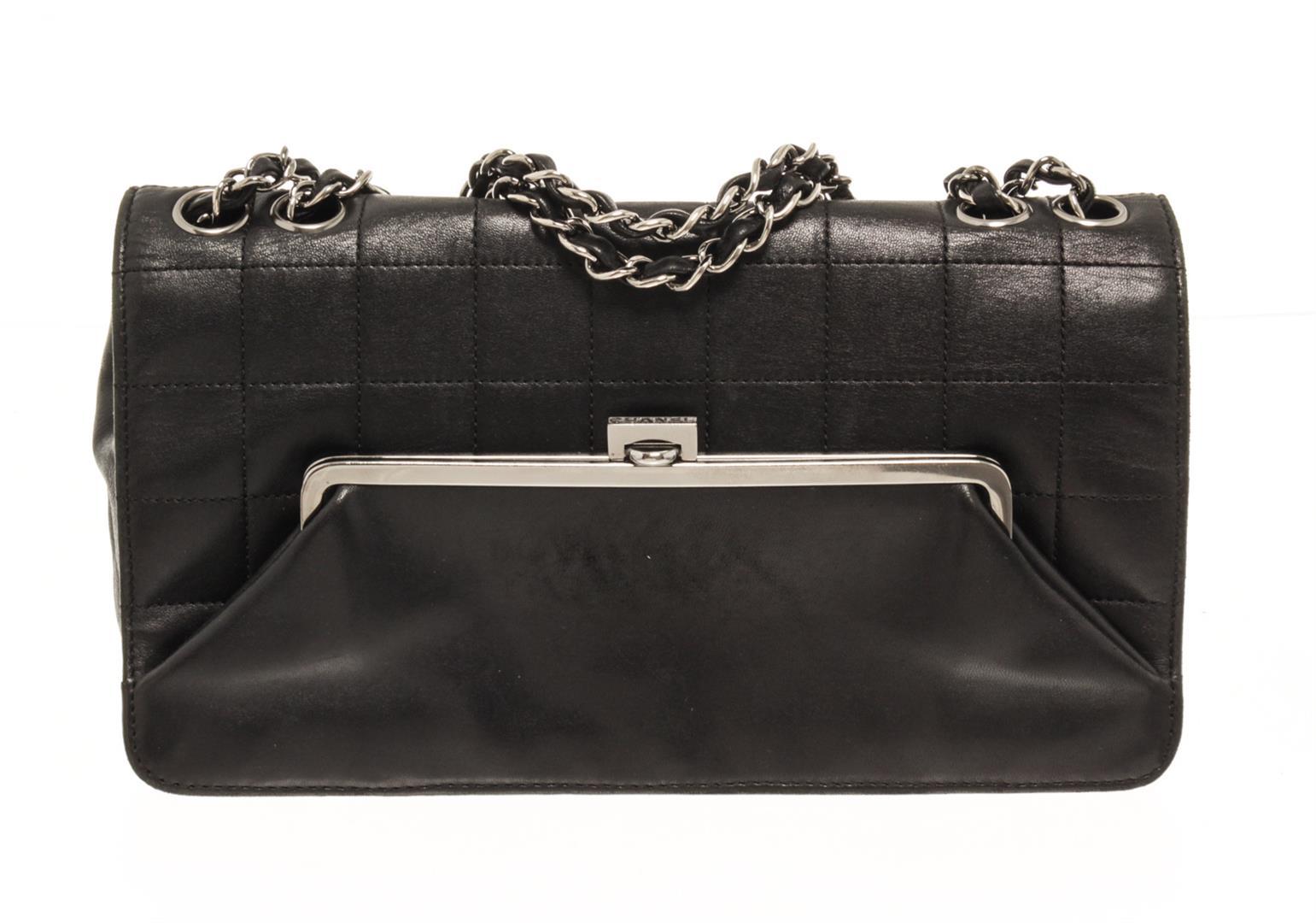 Chanel Black Leather Chocolate Bar Shoulder bag