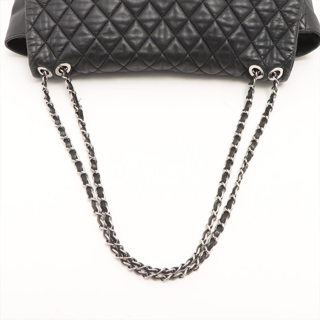 Chanel Black Quilted Soft Lambskin Leather Single Jumbo Flap Shoulder Bag