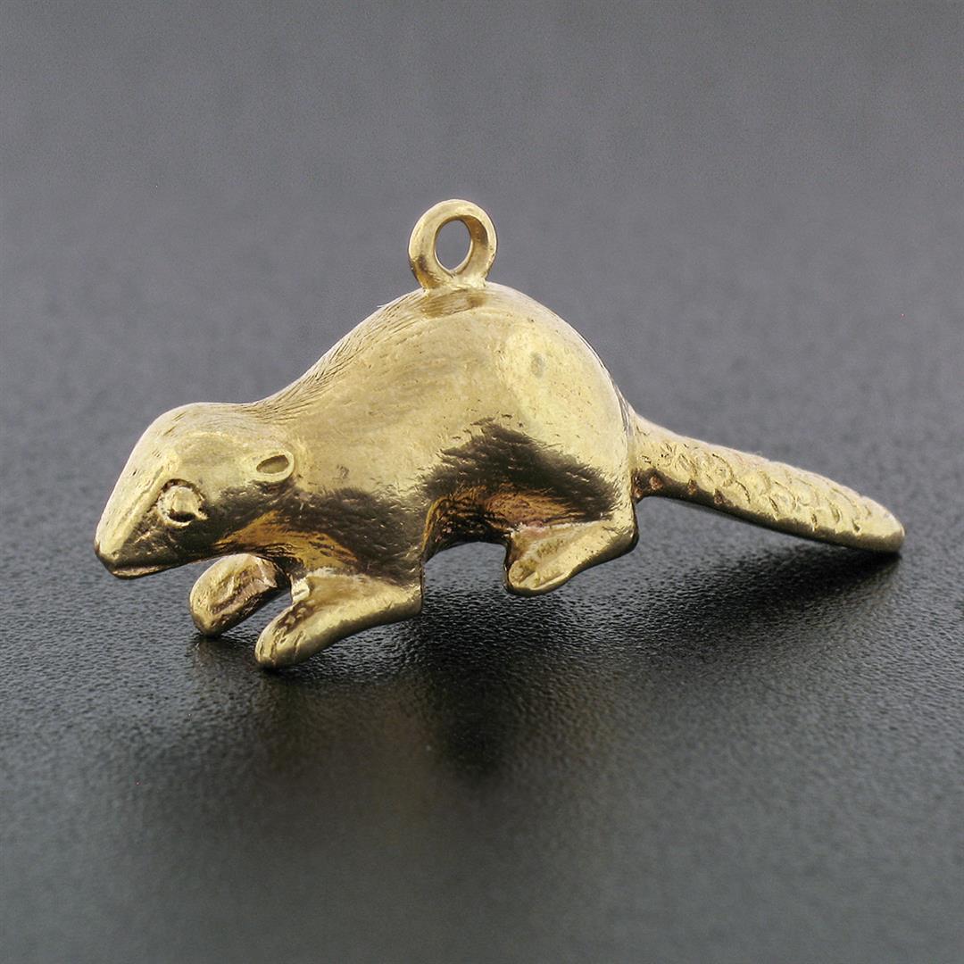 Vintage Birks 10K Yellow Gold 3D Beaver Detailed Textured Finish Charm Pendant