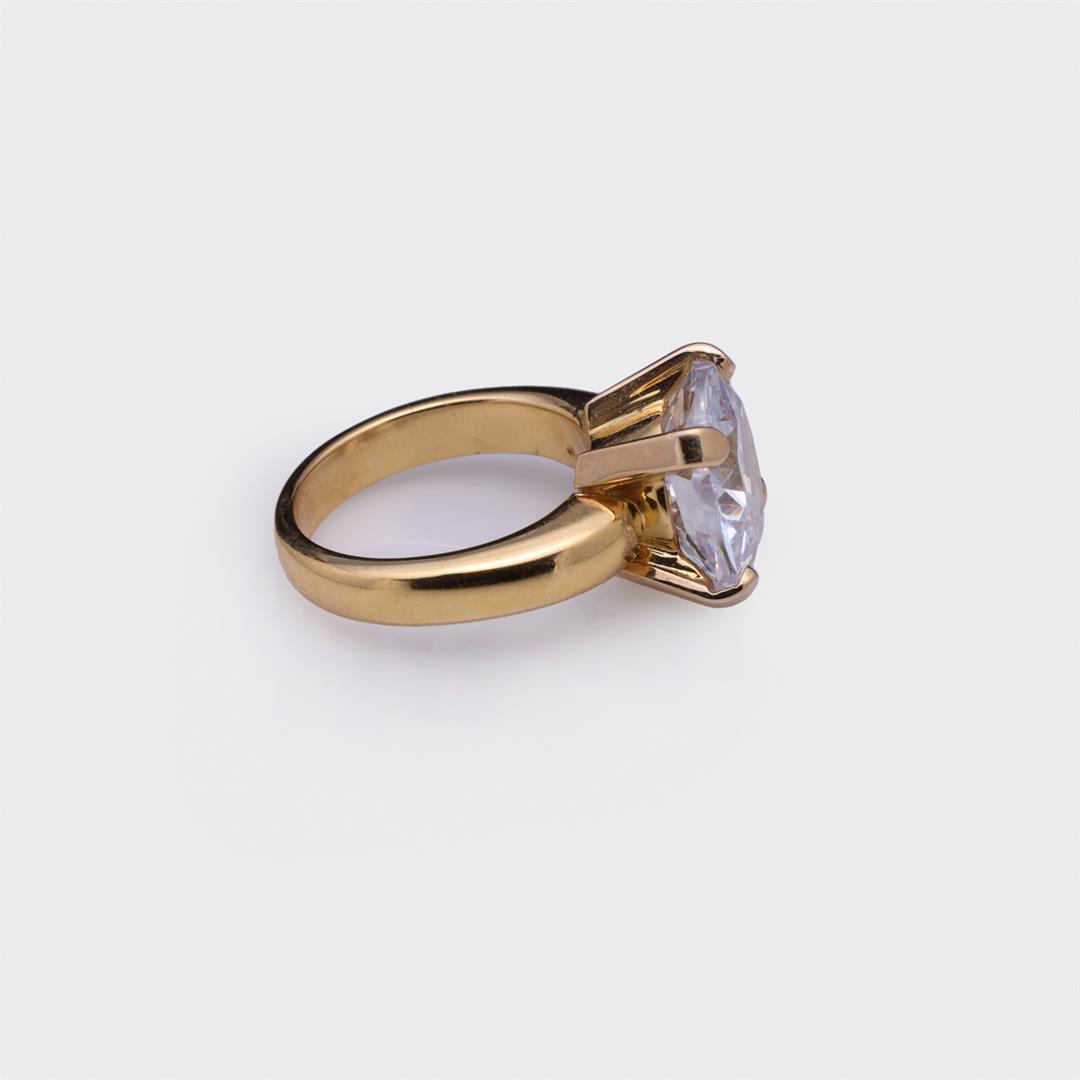 18K Yellow Gold & Moissanite Ring