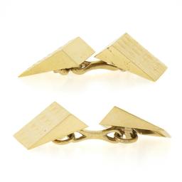 Vintage Solid 14k Yellow Gold Polished Finish Pyramid Textured Square Cuff Links