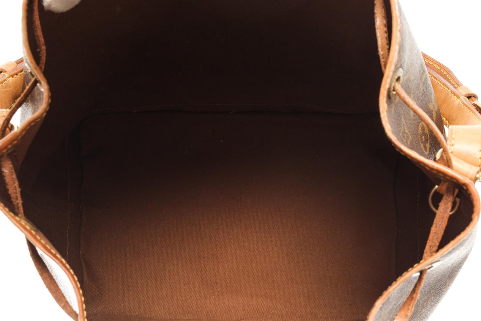 Louis Vuitton Brown Monogram Canvas Bucket GM Shoulder Bag