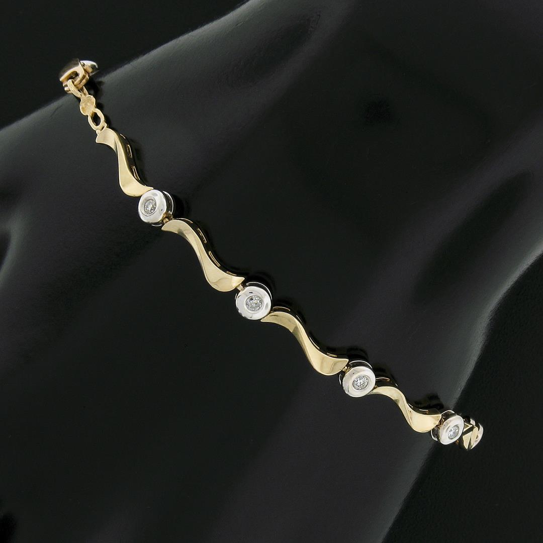 14k TT Gold 0.25 ctw Bezel Set Diamond w/ Twisted Polished Link 7" Chain Bracele