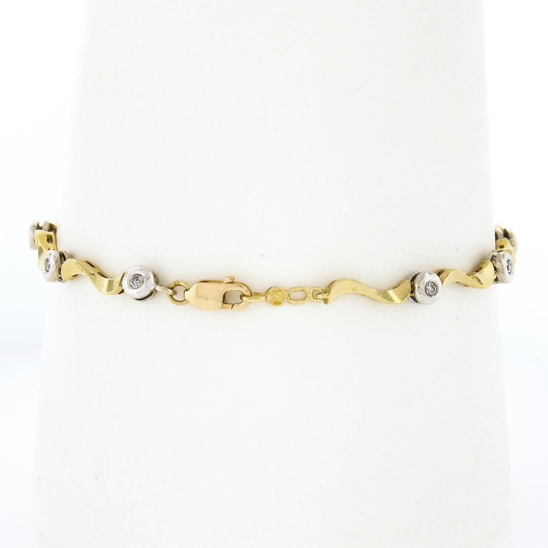 14k TT Gold 0.25 ctw Bezel Set Diamond w/ Twisted Polished Link 7" Chain Bracele