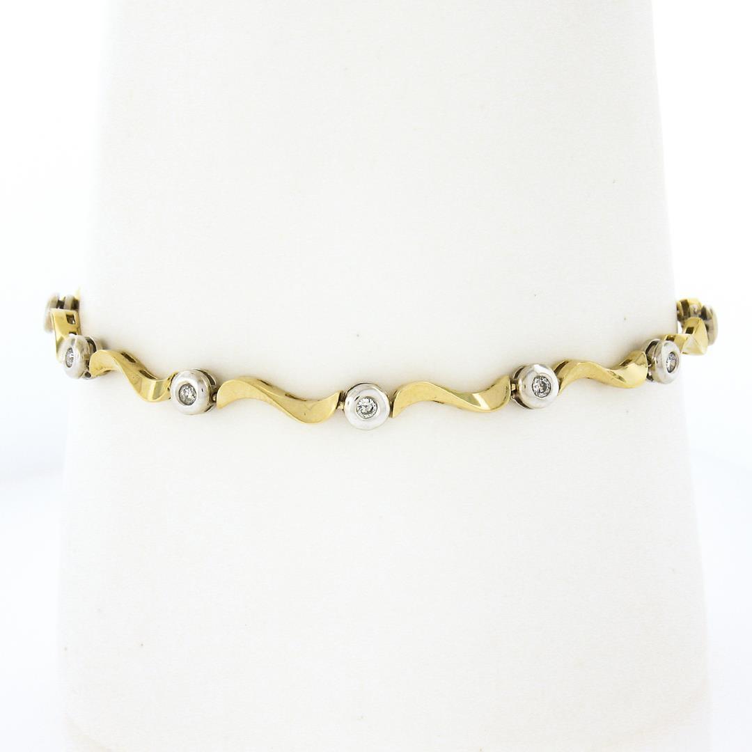 14k TT Gold 0.25 ctw Bezel Set Diamond w/ Twisted Polished Link 7" Chain Bracele