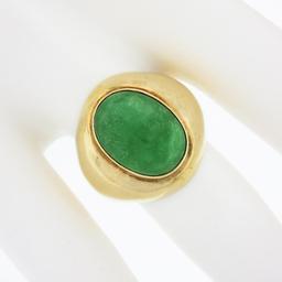 Vintage 14K Yellow Gold Bezel Oval Cabochon Green Jade Polished Wide Band Ring