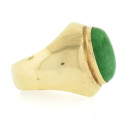 Vintage 14K Yellow Gold Bezel Oval Cabochon Green Jade Polished Wide Band Ring