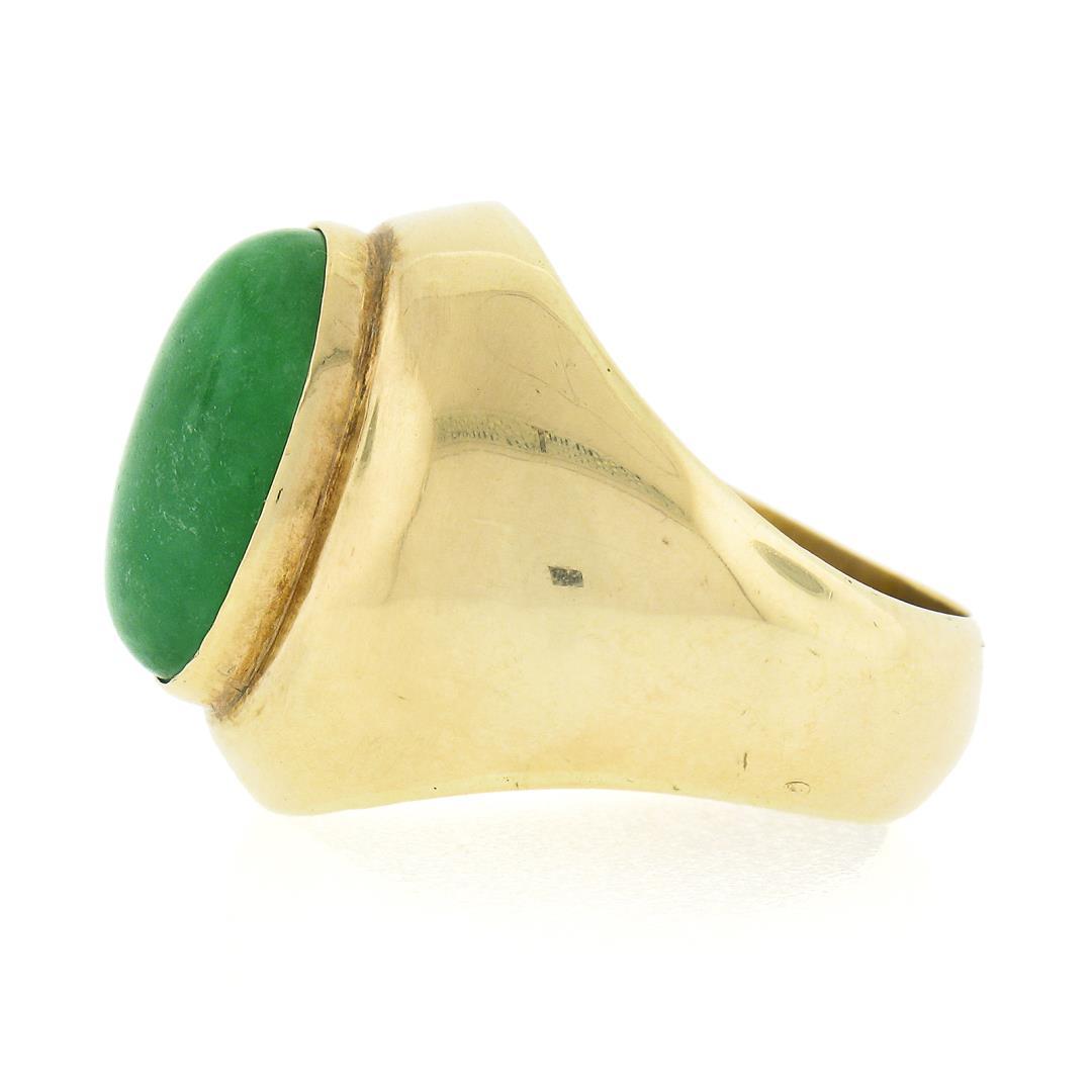 Vintage 14K Yellow Gold Bezel Oval Cabochon Green Jade Polished Wide Band Ring