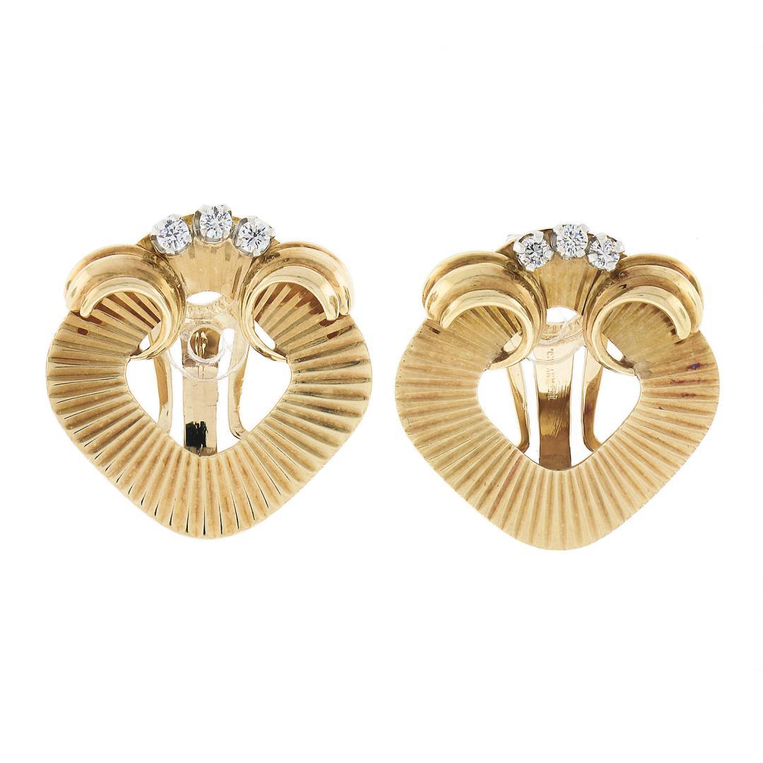 Vintage Retro 14K Gold & Platinum w/ Diamond Grooved Fluted Clip On Earrings