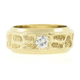 Vintage 14K Gold .28 ctw Round Pave Diamond Wide Nugget Finish Solitaire Band Ri