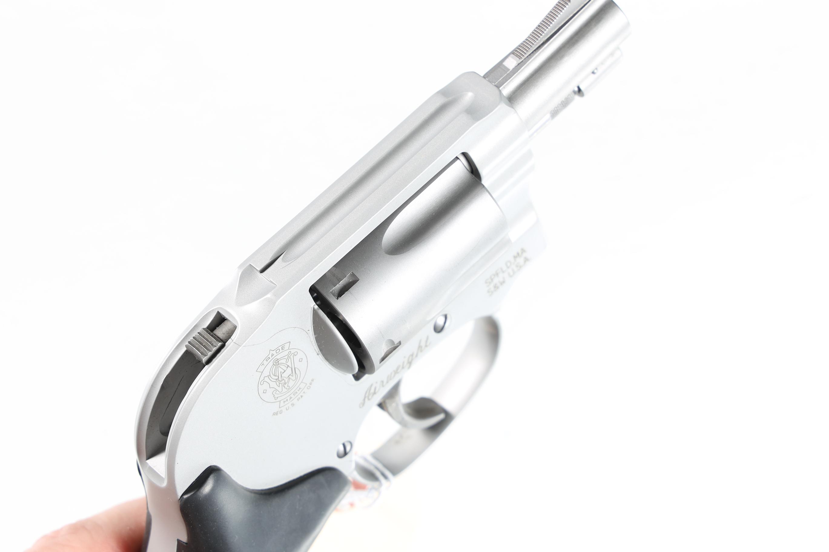 Smith & Wesson 638-3 Revolver .38 spl+p