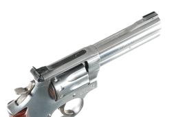 Smith & Wesson 617-6 Revolver .22 lr