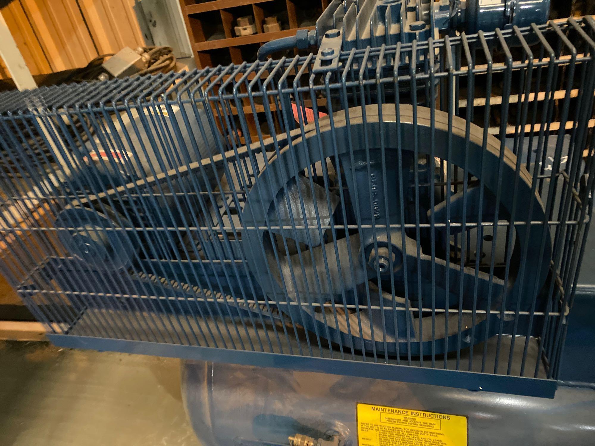 Air compressor