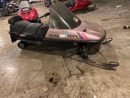1991 Ski-doo Safari Snowmobile 1991