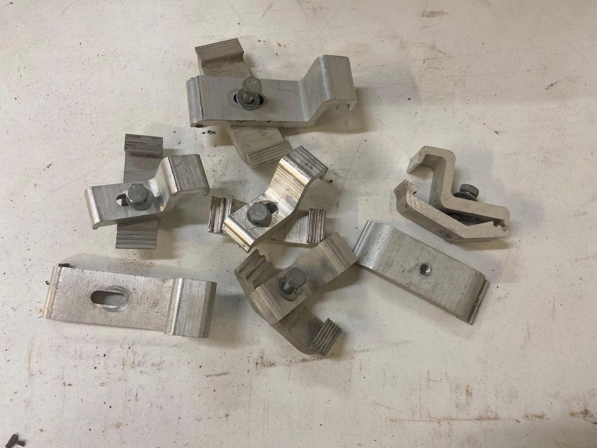 topper clamps