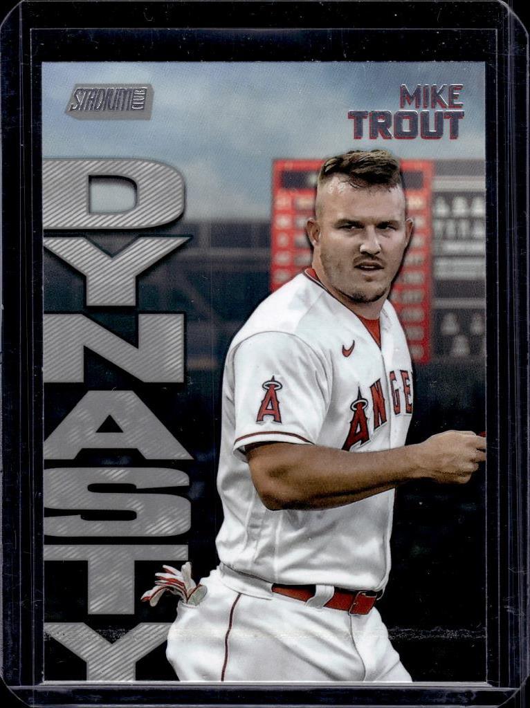 MIKE TROUT 2022 STADIUM CLUB DYNASTY INSERT