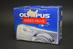 Olympus Stylus 820 Digital Camera