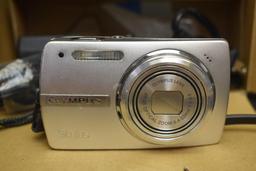 Olympus Stylus 820 Digital Camera