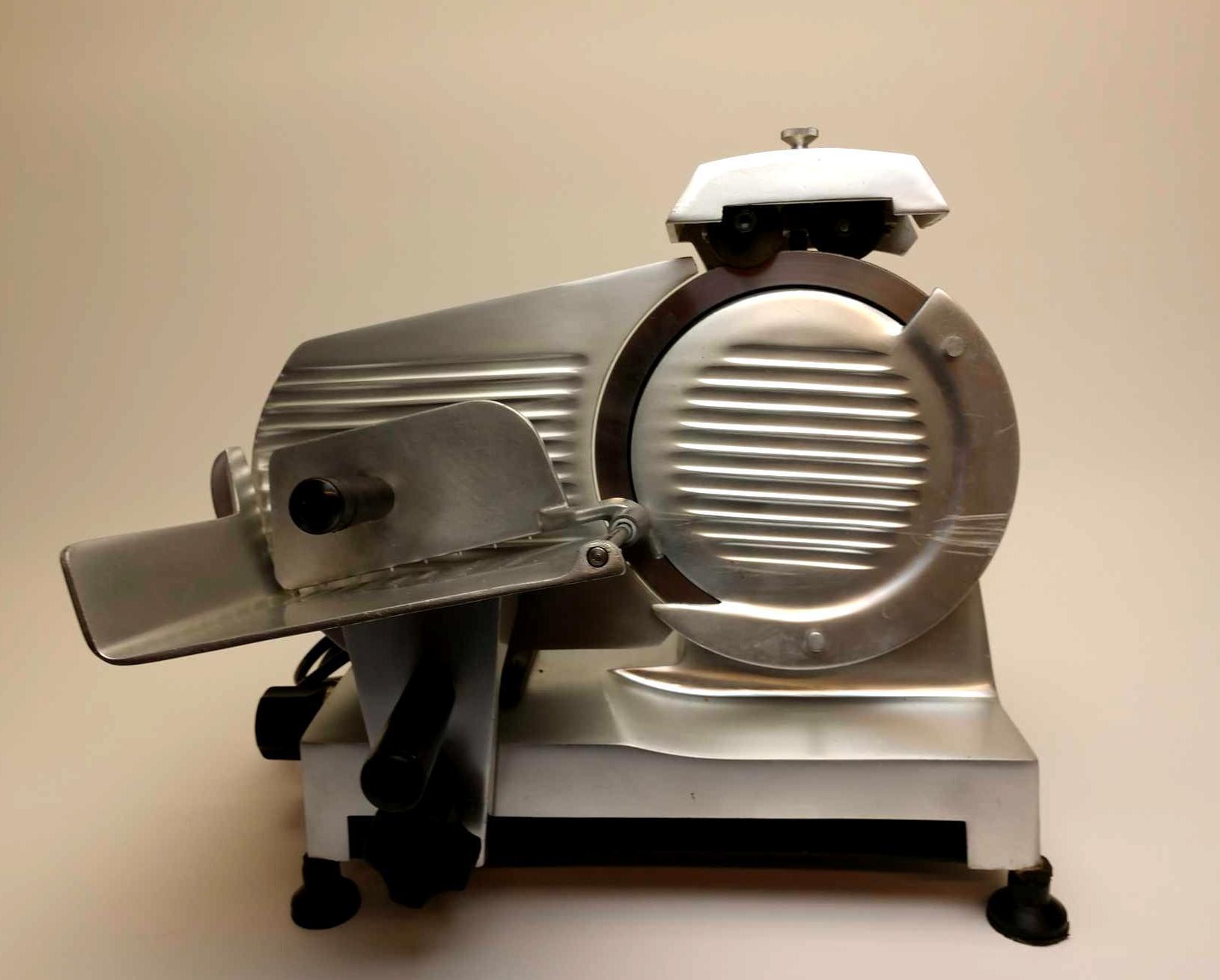 Chefmate meat slicer