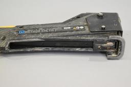 Dewalt Carbon Fiber Hammer Tacker
