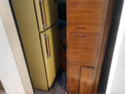 The Entire Contents Of A 8ft x 8ft x 8ft Double Door Storage Unit - Doors 52-T1&T2