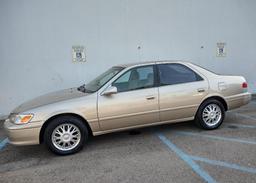 2000 Toyota Camry Passenger Car