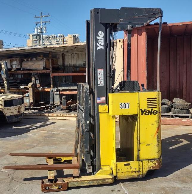 Yale Electric Forklift