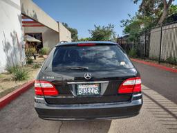 2006 Mercedes-Benz E-Class Passenger Car