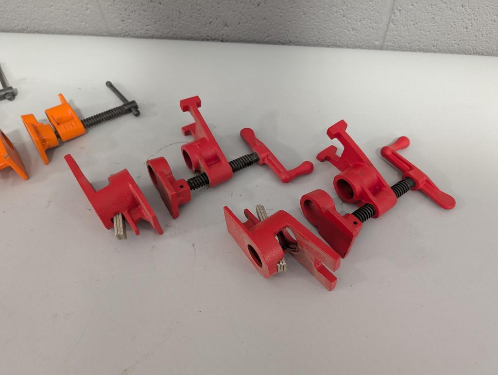 4 Pipe Clamps
