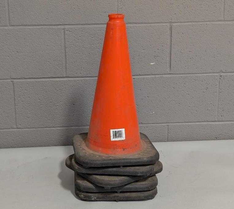 5 Safety Cones