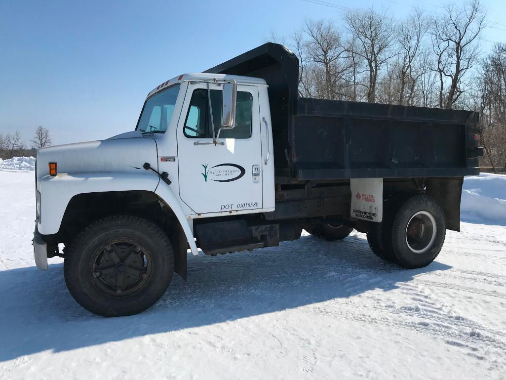 1981 International S1700 dump truck; single axle; IHC diesel engine; 5-speed trans; steel dump box;