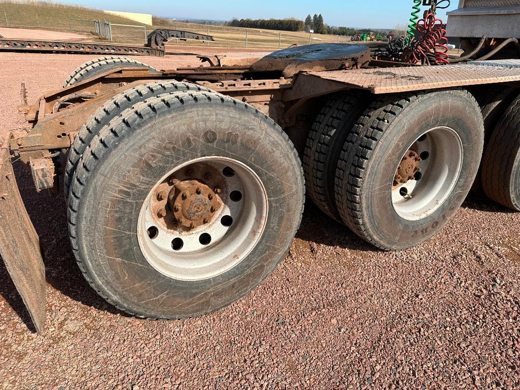 (TITLE) 2004 Sterling tri axle day cab truck tractor, Cat C15 @475 diesel engine, 18-spd trans,