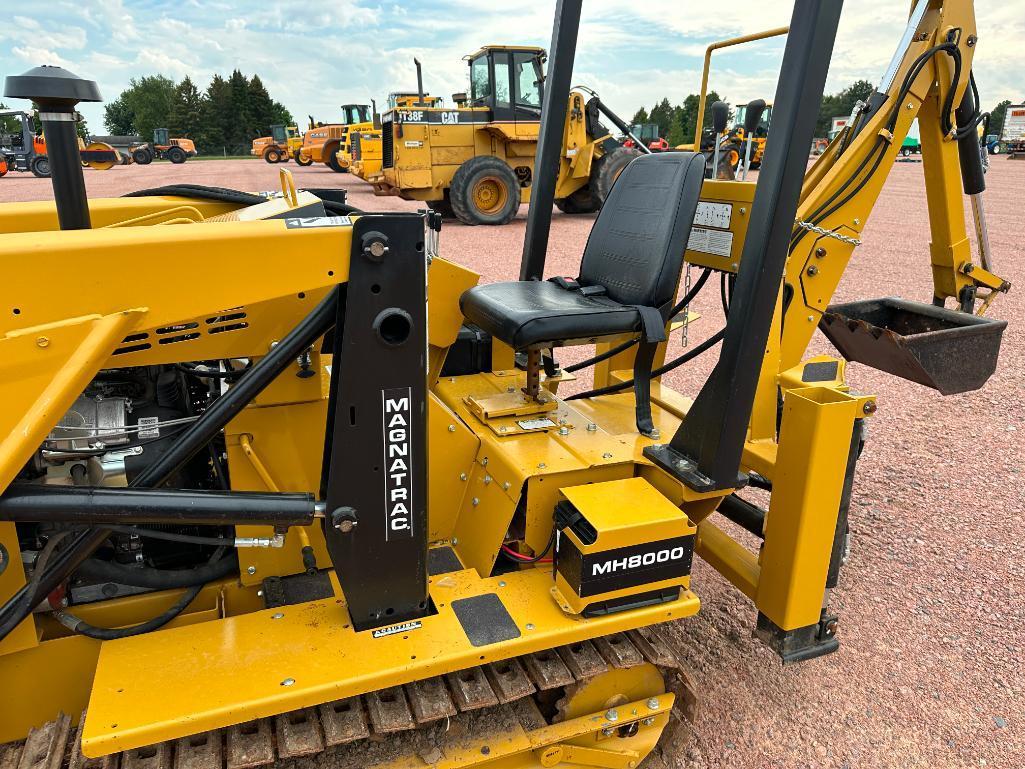 2016 Struck Magnatrac MH8000 crawler loader backhoe, OROPS, Briggs & Stratton Vanguard 35hp gas