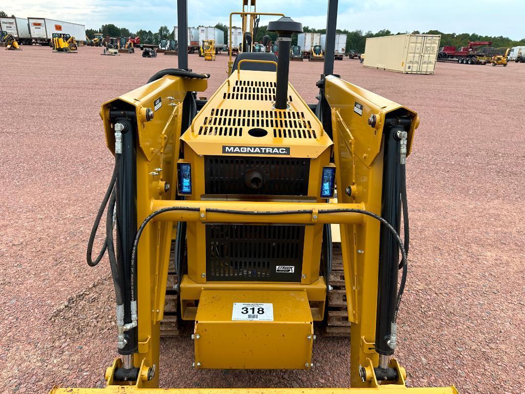 2016 Struck Magnatrac MH8000 crawler loader backhoe, OROPS, Briggs & Stratton Vanguard 35hp gas