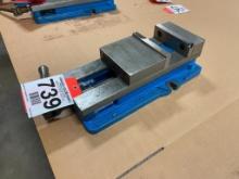 Kurt Model D688 machinist vise; s/n 108919.