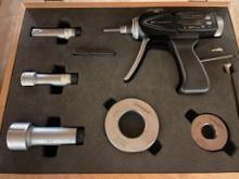 Bowers Holematic digital bore gage set; 0.750 in to 2.00 in.
