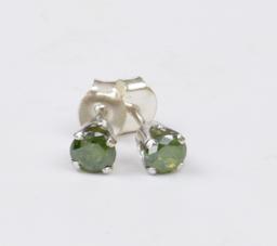 14k White Gold1/4cttw Green Diamond Earrings