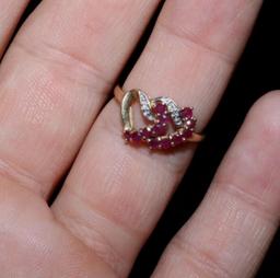 Estate .35 tcw Natural Red Ruby & Diamond 10k Yellow Gold Heart Ring