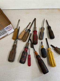 Screwdriver lot
