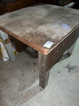 Wood workbench