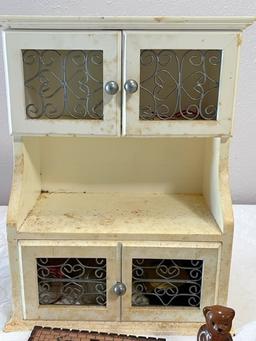 Jewelry box with misc box items