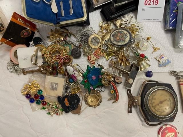 Misc lot - jewelry, ink pens, playing cards