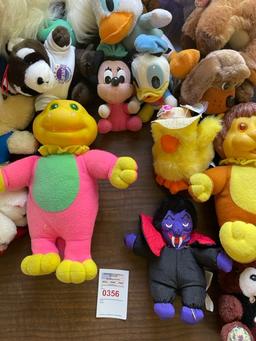 Stuffed toy lot