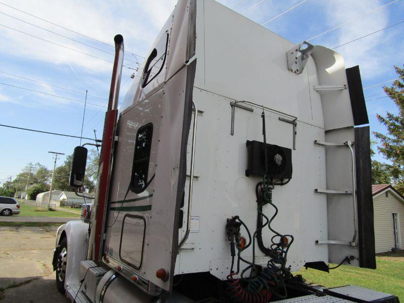 2010 Freightliner Coronado Sleeper