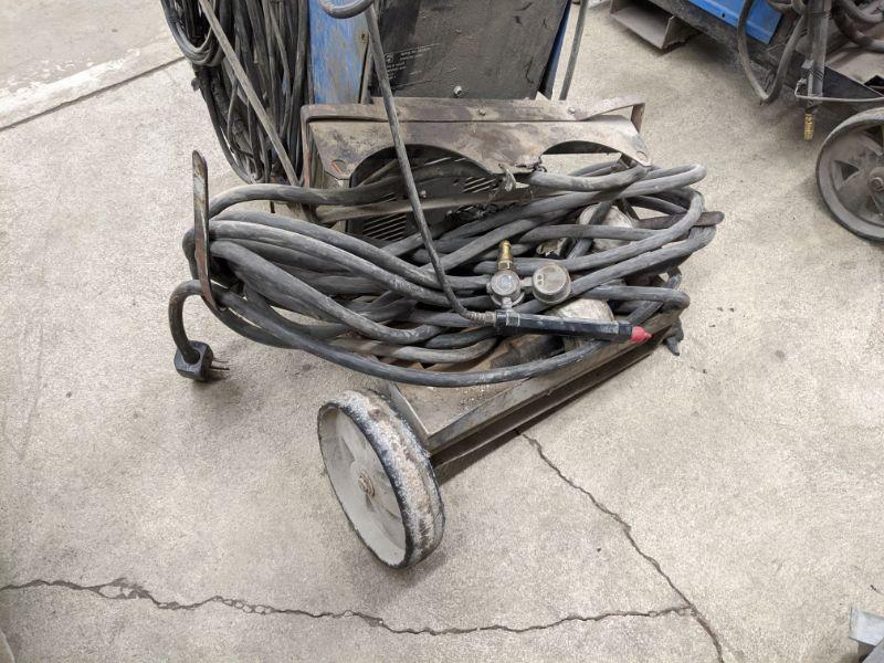 Miller Millermatic 251 Welder w/ Spoolmatic Gun