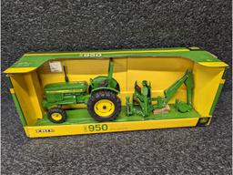 JD 1980 950 W/ Backhoe