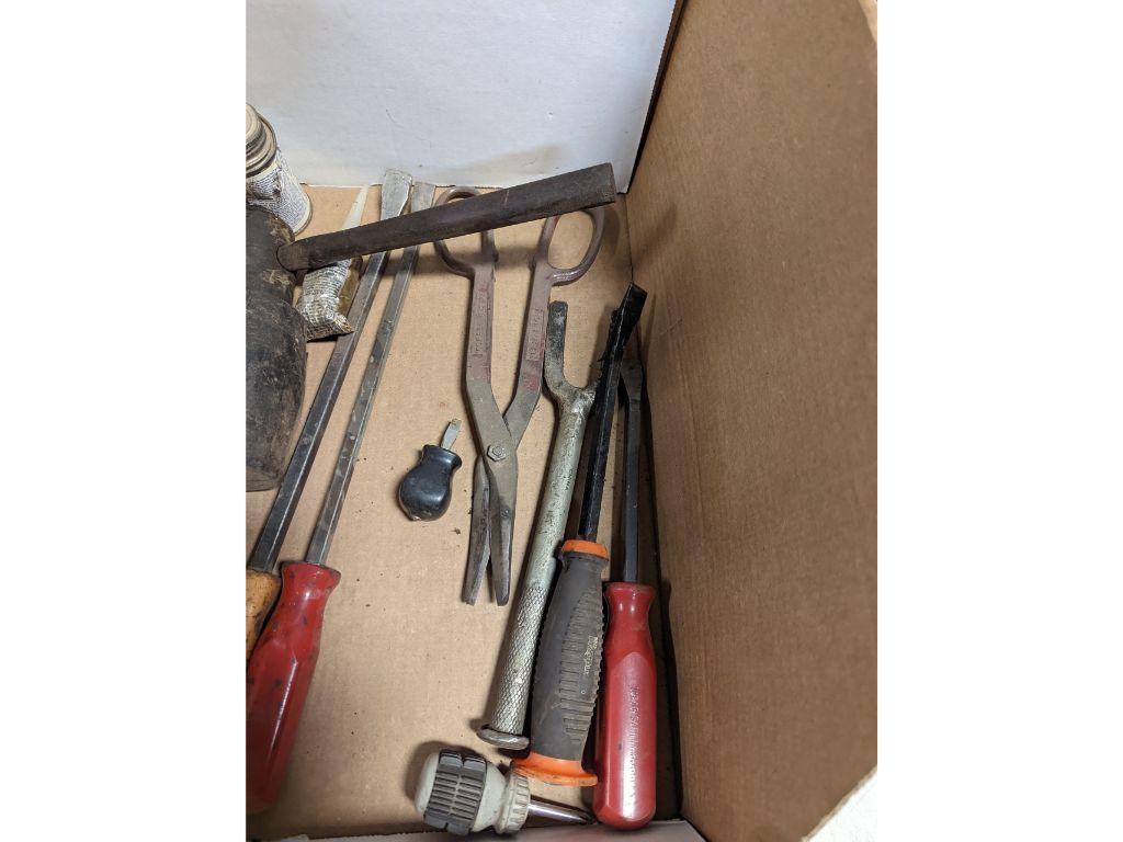 Hammers & Pry bars