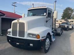 1999 Kenworth T600 Daycab